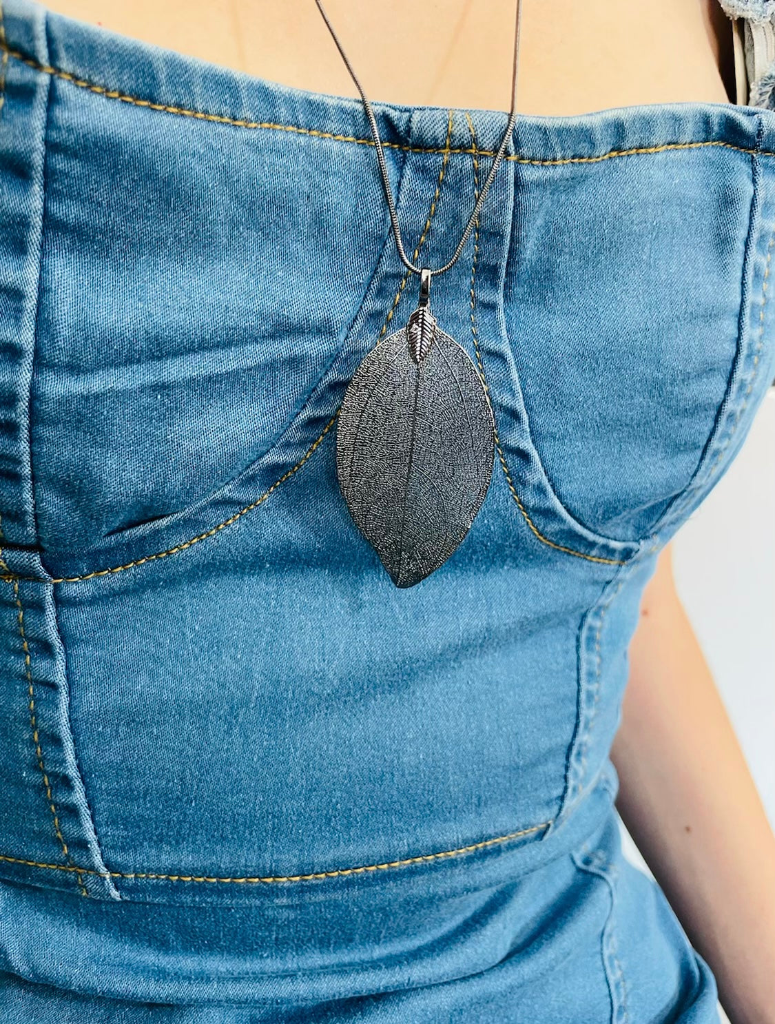 Skeleton Leaf Pendant Necklace in Gun Metal Grey